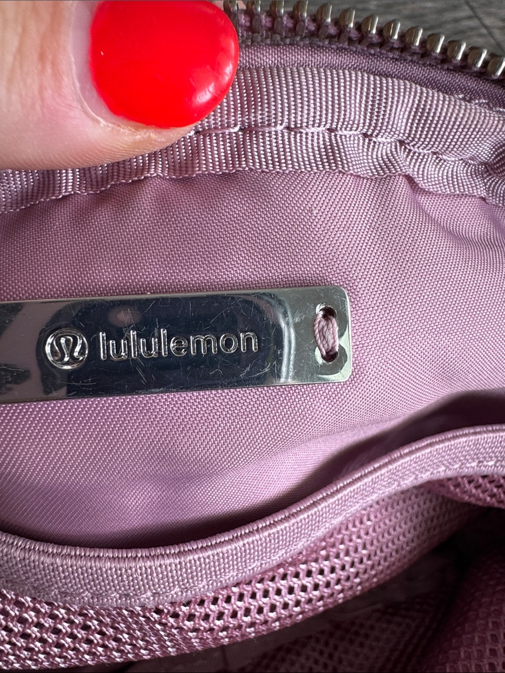lululemon athletica Dusty Pink Crossbody Belt Bag - Picture 11 of 14